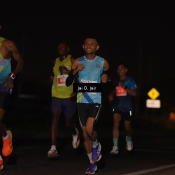 Runner Photo 4336339