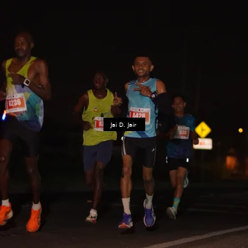 Runner Photo 4336357