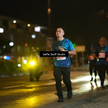 Runner Photo 4336372