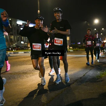 Runner Photo 4336380