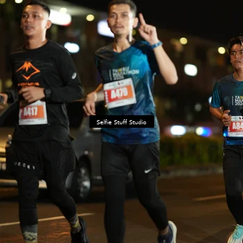 Runner Photo 4336382
