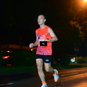 Runner Photo 4336388