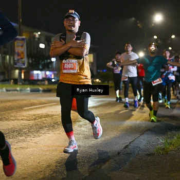 Runner Photo 4336424