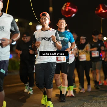Runner Photo 4336436