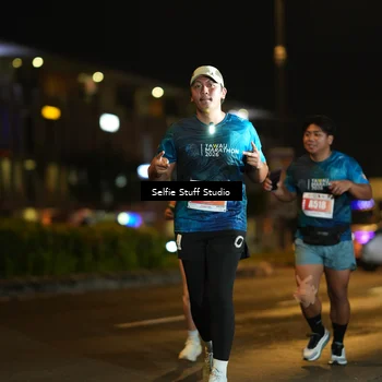 Runner Photo 4336443