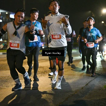 Runner Photo 4336464
