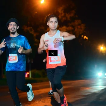 Runner Photo 4336511