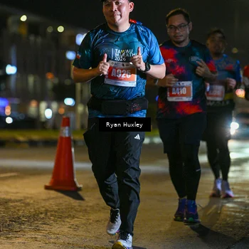 Runner Photo 4336549