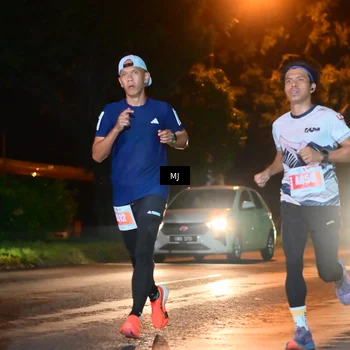 Runner Photo 4336562