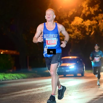 Runner Photo 4336565