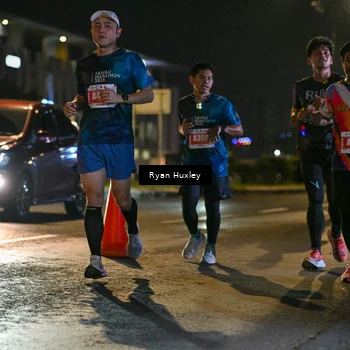Runner Photo 4336569