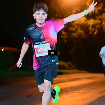 Runner Photo 4336589