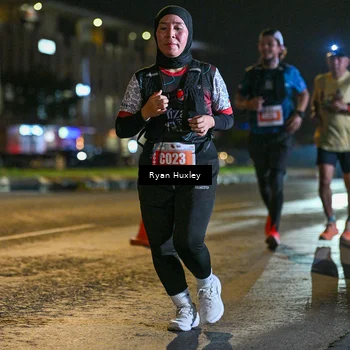 Runner Photo 4336598