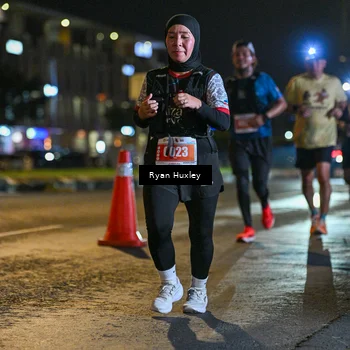 Runner Photo 4336601