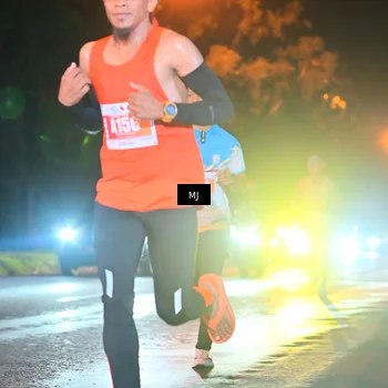 Runner Photo 4336611