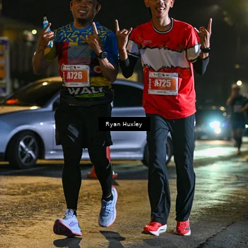 Runner Photo 4336619