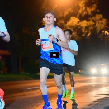 Runner Photo 4336627