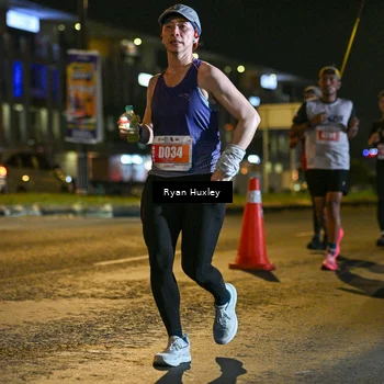 Runner Photo 4336648