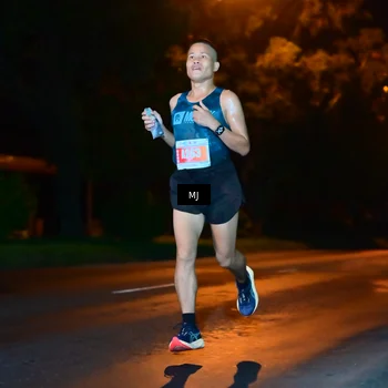 Runner Photo 4336656