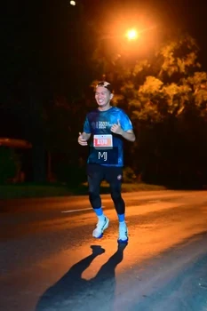 Runner Photo 4336658