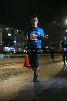 Runner Photo 4336660