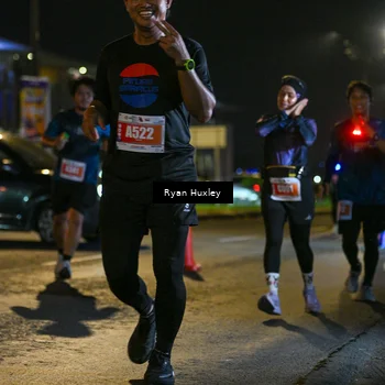 Runner Photo 4336699