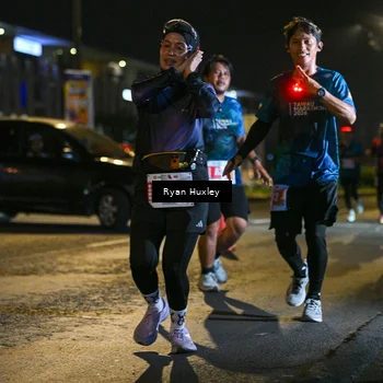 Runner Photo 4336706