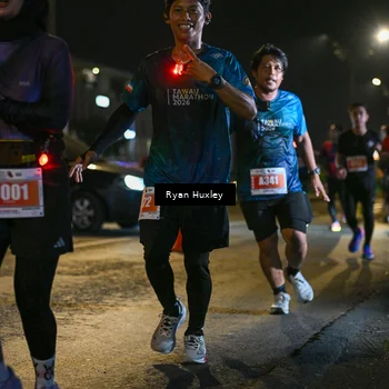 Runner Photo 4336707