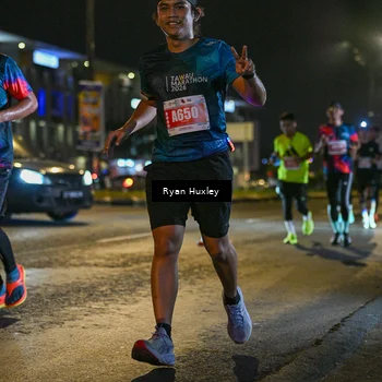 Runner Photo 4336718