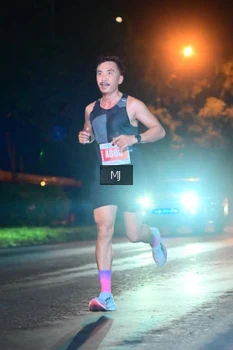 Runner Photo 4336721