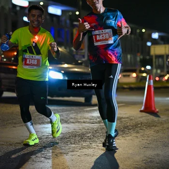 Runner Photo 4336728