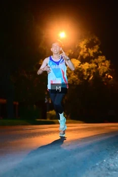 Runner Photo 4336749
