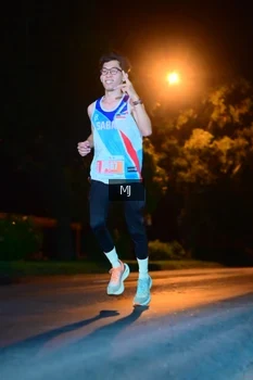 Runner Photo 4336757
