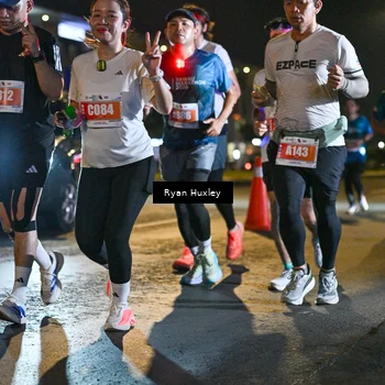 Runner Photo 4336760
