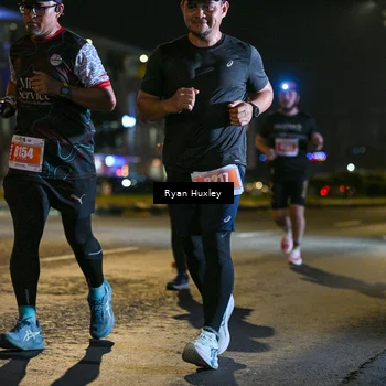 Runner Photo 4336764