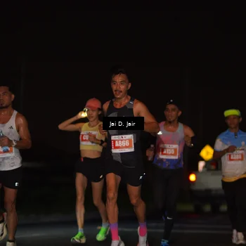 Runner Photo 4336775