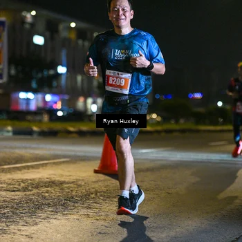 Runner Photo 4336786