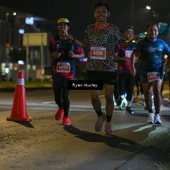 Runner Photo 4336803