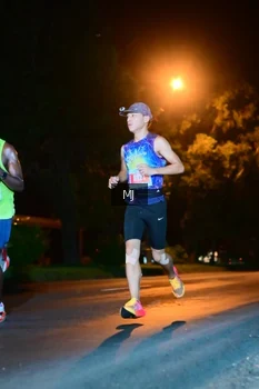 Runner Photo 4336838