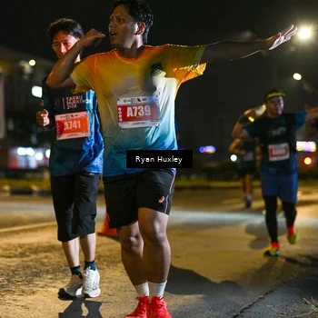 Runner Photo 4336848