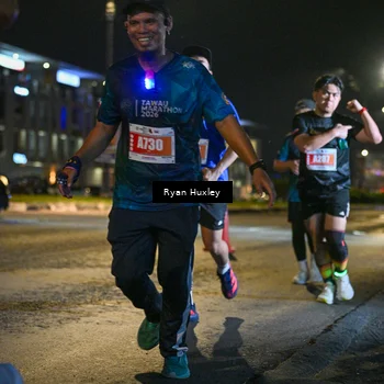 Runner Photo 4336873