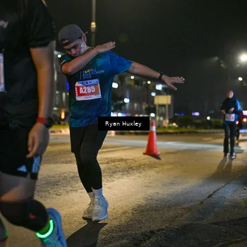 Runner Photo 4336883