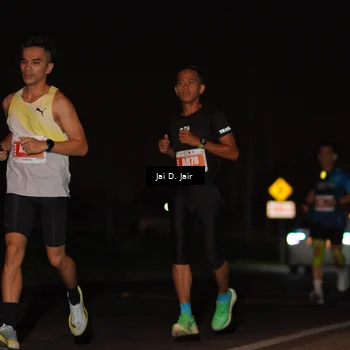 Runner Photo 4336914
