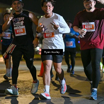 Runner Photo 4336948