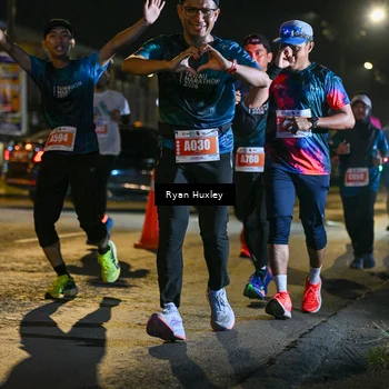 Runner Photo 4336978