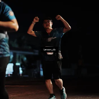 Runner Photo 4336994
