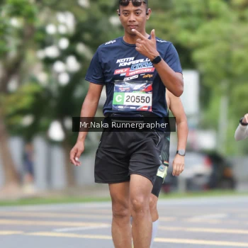 Runner Photo 43370