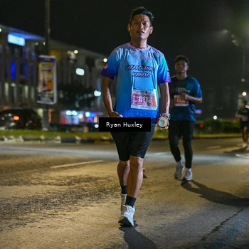 Runner Photo 4337002
