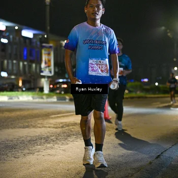 Runner Photo 4337008