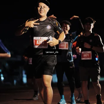 Runner Photo 4337024